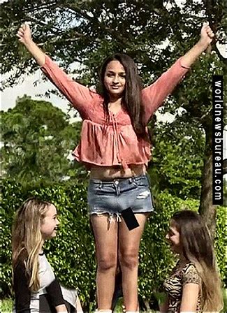 teen shemale pissing|Transgender Pictures .